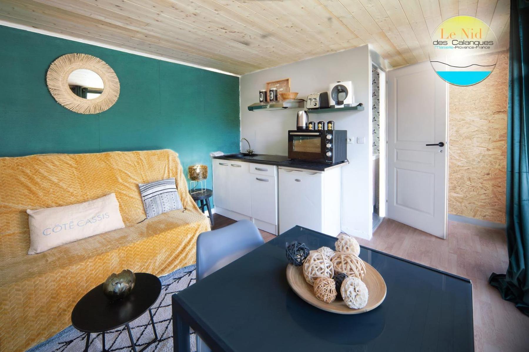 Le Nid Des Calanques Et Son Jacuzzi Appartement Marseilles Buitenkant foto