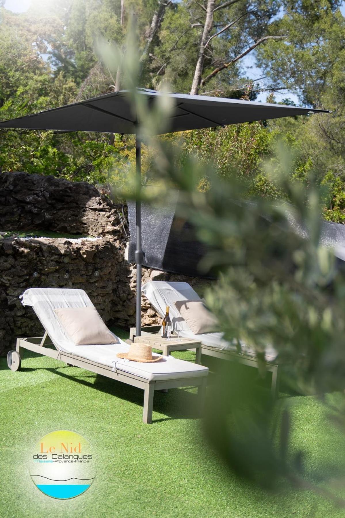 Le Nid Des Calanques Et Son Jacuzzi Appartement Marseilles Buitenkant foto