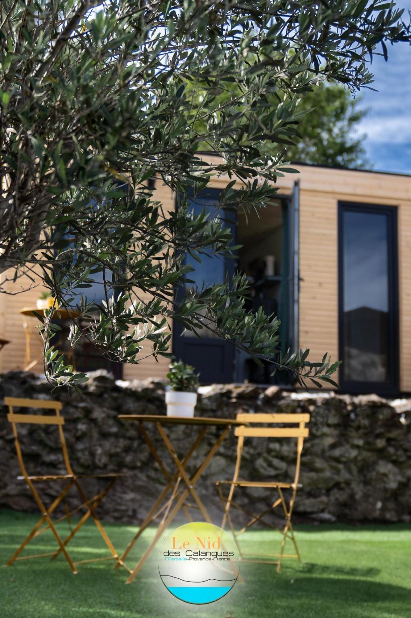 Le Nid Des Calanques Et Son Jacuzzi Appartement Marseilles Buitenkant foto